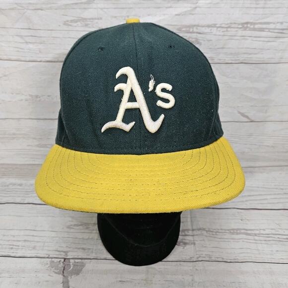 Vintage New Era Oakland A Fitted Hat Mens 7 3/8 Green On-Field Cap Made In USA - Picture 1 of 8